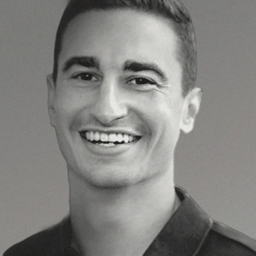 Avatar of Alek Toumert